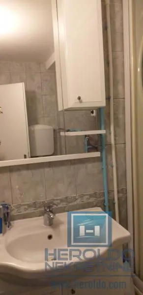 Sale, two bedroom apartment, 68m², Kajsijar, Jagodina