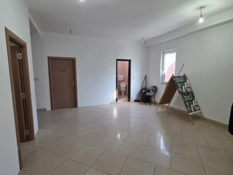Sale, office space, 209m², Centar, Plav - image 4