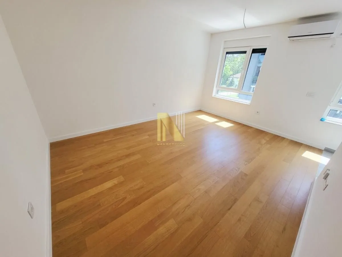 Izdavanje, garsonjera, 28m², Sajmište, Novi Sad