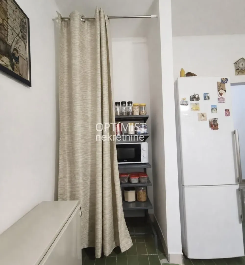 Prodaja, dvosoban stan, 65m², Lekino Brdo, Voždovac Sve Podlokacije