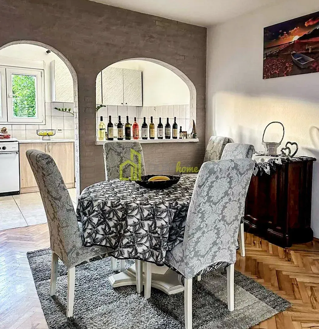 Rent, house, 160m², Gornja Gorica, Podgorica