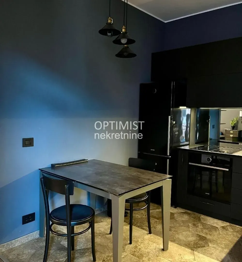 Rent, three bedroom apartment, 84m², Stari Grad, Beograd