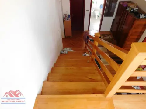 Prodaja, kuća, 220m², Kragujevac, Srbija - image 38