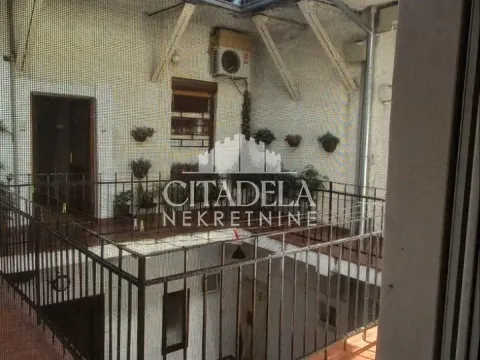 Sale, two bedroom apartment, 54m², Stari Grad, Beograd - image 13