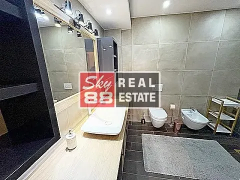 Izdavanje, četvorosoban stan, 188m², Vračar Hram, Vračar Sve Podlokacije - image 18