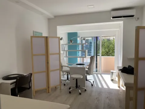 Sale, office space, 75m², Centar, Podgorica - image 9