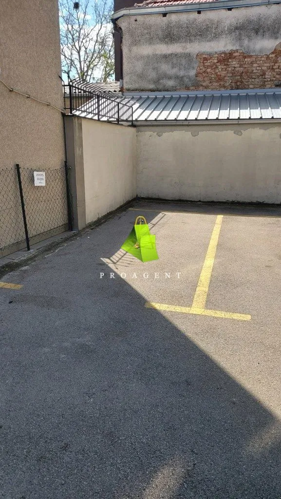 Rent, parking/garage, 12m², Centar, Niš