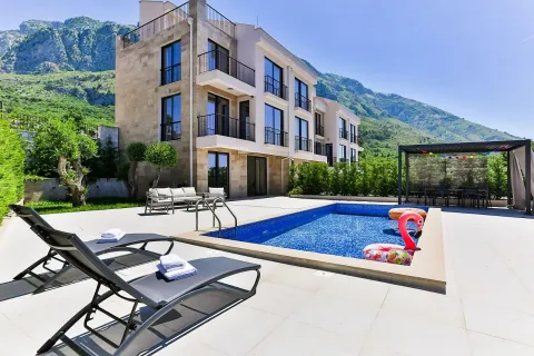 Prodaja, kuća, 223m², Reževići, Budva - image 2