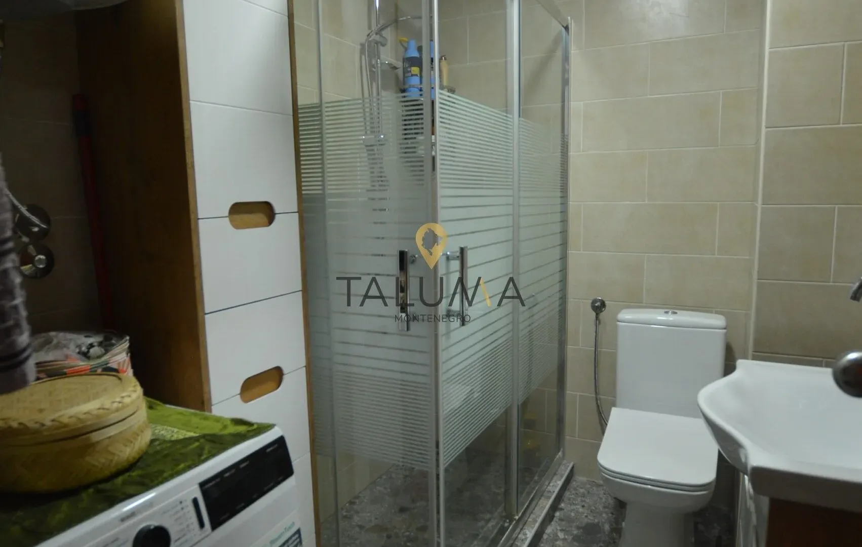 Prodaja, dvosoban stan, 107m², Zabjelo, Podgorica