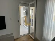 Izdavanje, jednosoban stan, 47m², Stari Aerodrom, Podgorica - image 2