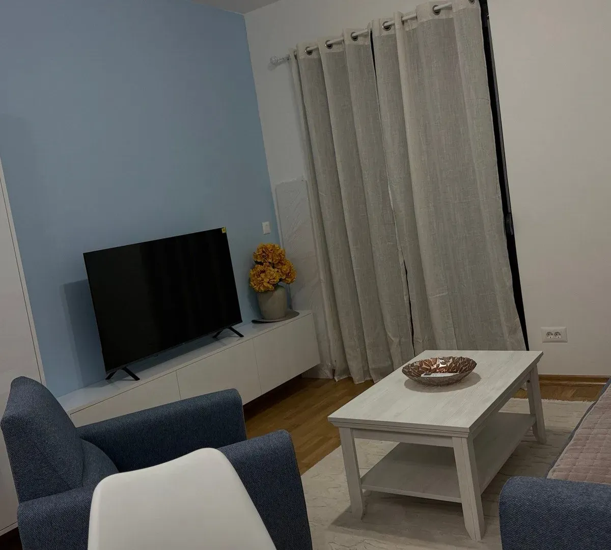 Izdavanje, jednosoban stan, 40m², Zabjelo, Podgorica
