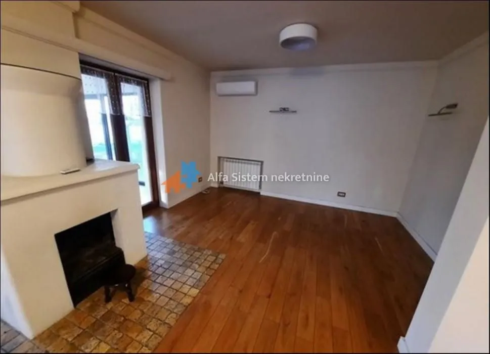 Rent, house, 300m², Čukarica, Beograd