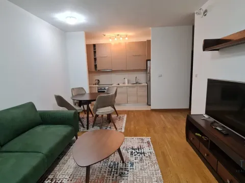 Rent, two bedroom apartment, 68m², City Kvart, Podgorica - image 3