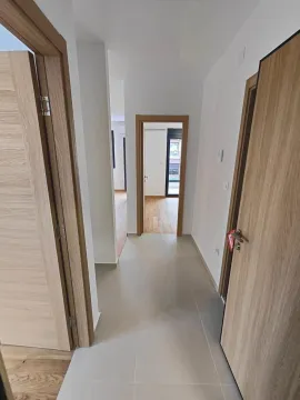 Rent, two bedroom apartment, 53m², City Kvart, Podgorica - image 2