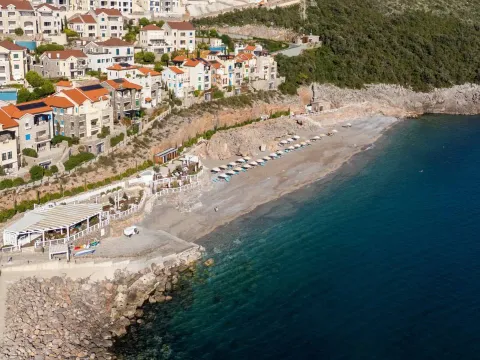 Prodaja, stan, 44m², Luštica Bay, Tivat - image 14