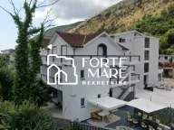 Prodaja, kuća, 181m², Igalo, Herceg Novi - image 1