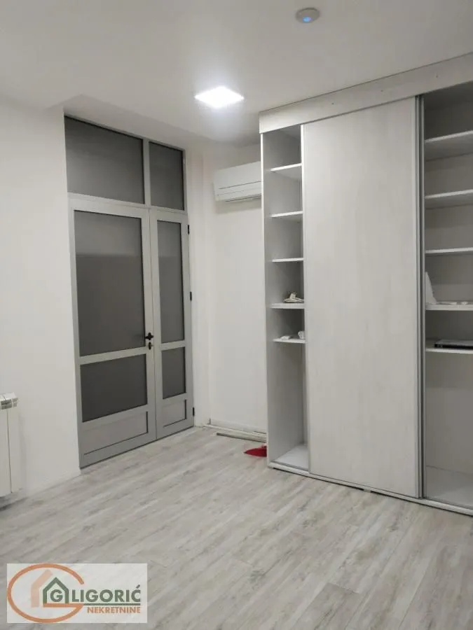 Sale, office space, 143m², Vračar Hram, Vračar Sve Podlokacije
