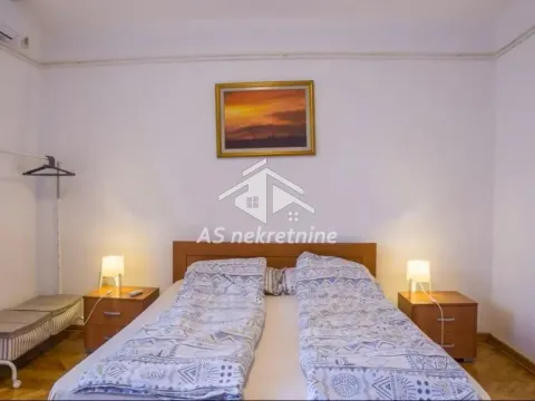 Rent, three bedroom apartment, 97m², Stari Grad, Beograd - image 27