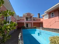 Izdavanje, kuća, 400m², Donja Gorica, Podgorica - image 2