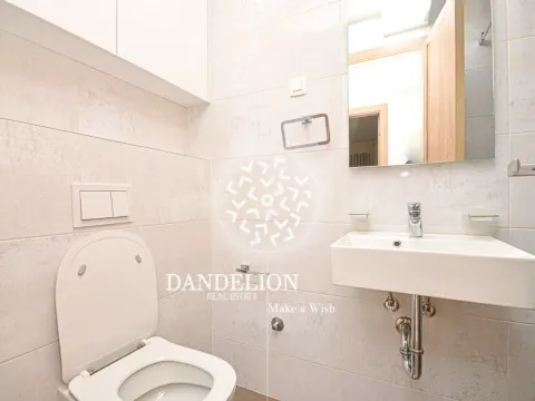 Izdavanje, dvosoban stan, 72m², Master Kvart, Podgorica - image 32