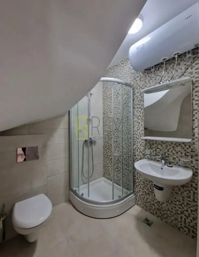 Prodaja, dvosoban stan, 91m², Ljubović, Podgorica