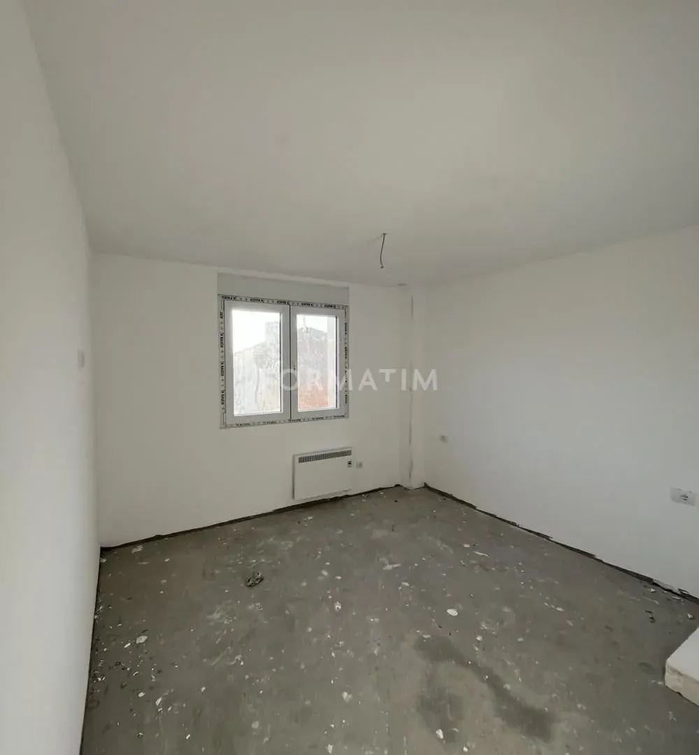 Sale, three bedroom apartment, 80m², Jajinci, Voždovac Sve Podlokacije