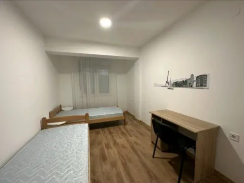 Izdavanje, dvosoban stan, 63m², Centar, Tivat - image 10