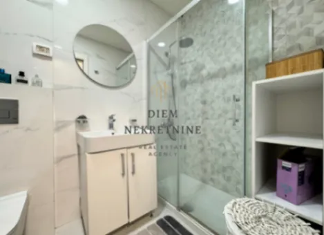 Izdavanje, jednosoban stan, 50m², Central Point, Podgorica - image 4