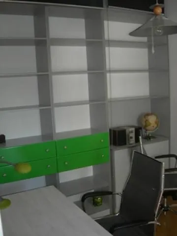 Izdavanje, trosoban stan, 84m², Vračar Hram, Vračar Sve Podlokacije