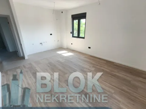 Rent, two bedroom apartment, 50m², Zabjelo, Podgorica - image 10