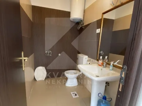 Rent, office space, 145m², City Kvart, Podgorica - image 6