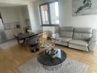 Izdavanje, četvorosoban stan, 88m², Savski Venac, Beograd - image 20