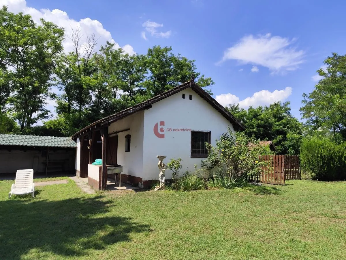 Prodaja, kuća, 163m², Kelebija, Subotica