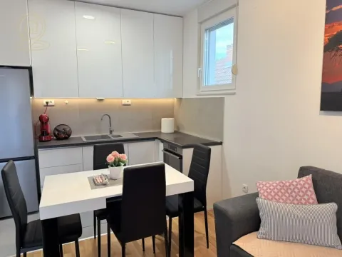 Izdavanje, jednosoban stan, 47m², Salajka, Novi Sad Sve Podlokacije - image 2