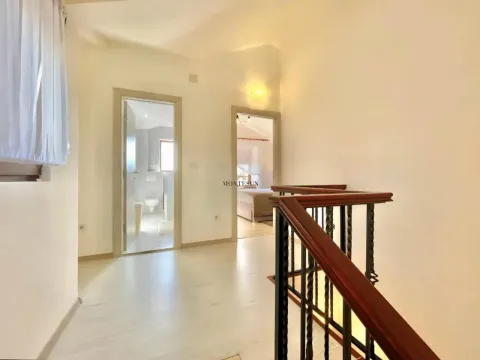 Rent, house, 125m², Lazi, Budva - image 10
