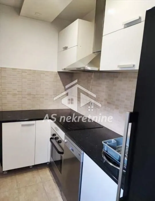 Rent, two bedroom apartment, 42m², Vračar Sve Podlokacije, Beograd