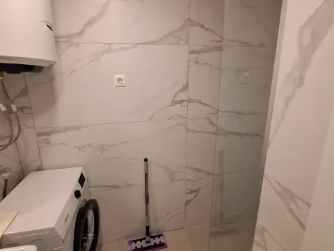 Izdavanje, jednosoban stan, 46m², Stari Aerodrom, Podgorica - image 7