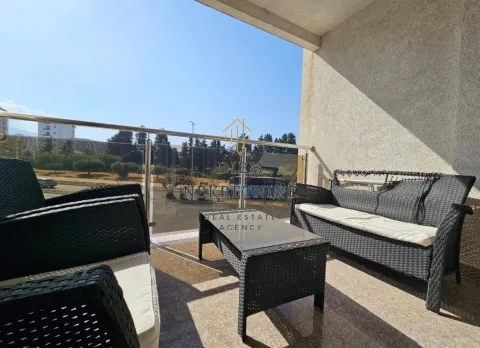 Rent, one bedroom apartment, 67m², Centar, Bar - image 16