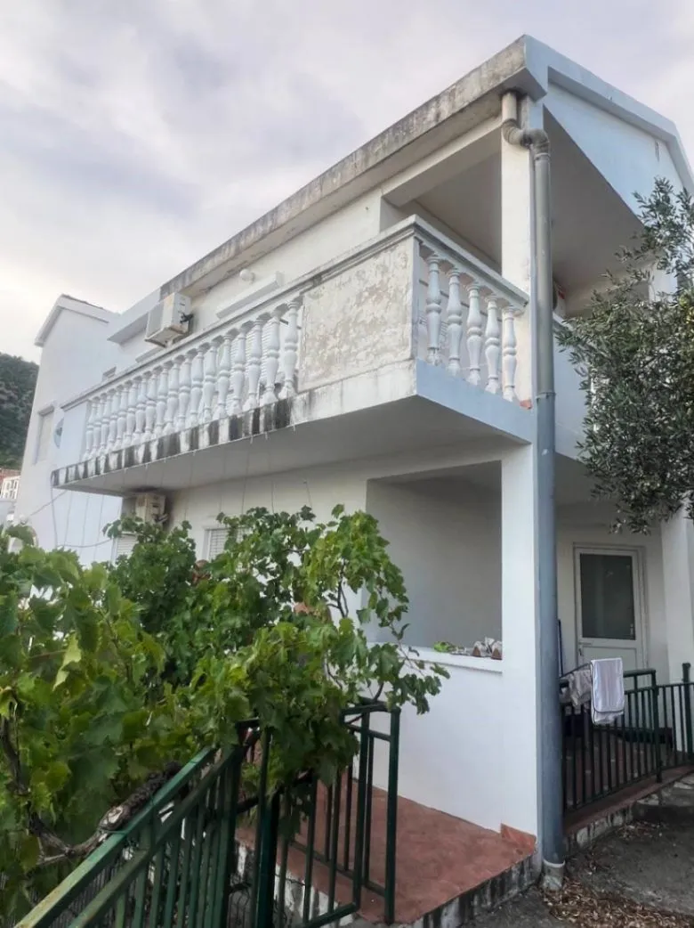 Sale, house, 404m², Petrovac, Budva