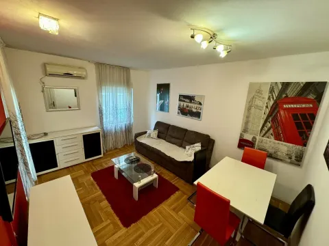 Rent, one bedroom apartment, 50m², Stari Aerodrom, Podgorica - image 3
