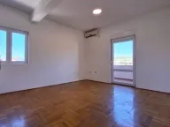 Prodaja, stan, 74m², Drac, Podgorica - image 2
