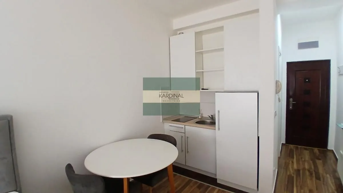 Izdavanje, garsonjera, 23m², Centar, Jagodina