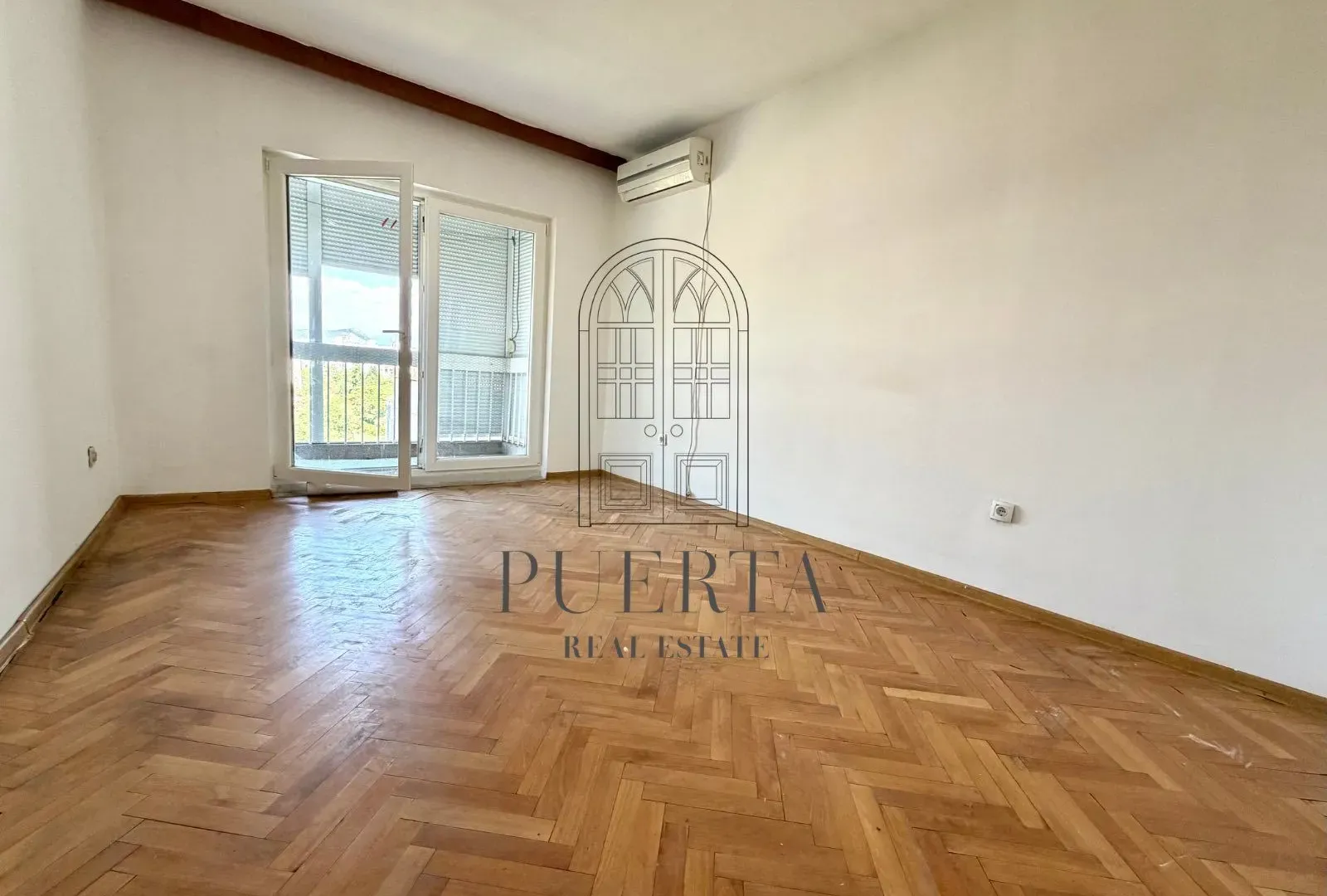 Prodaja, dvosoban stan, 80m², Zabjelo, Podgorica