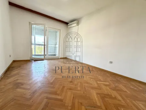 Prodaja, dvosoban stan, 80m², Zabjelo, Podgorica - image 10