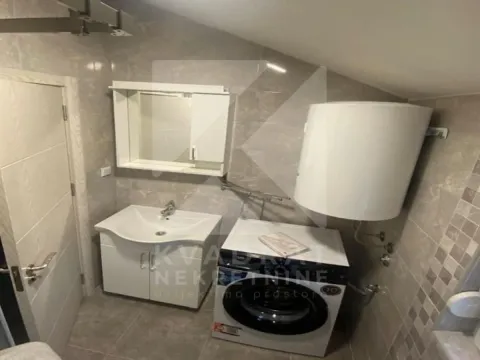 Izdavanje, trosoban stan, 120m², Preko Morače, Podgorica - image 6