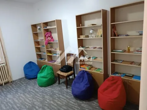 Izdavanje, četvorosoban stan, 135m², Socijalno, Novi Sad Sve Podlokacije - image 6
