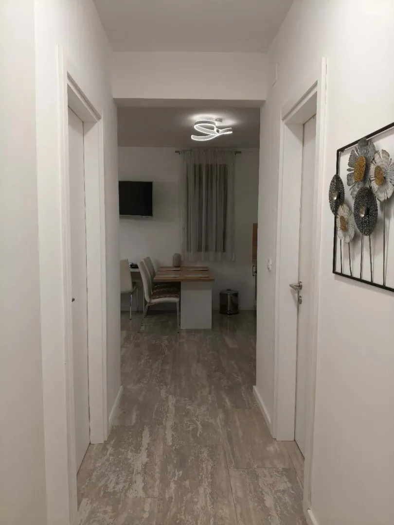 Rent, one bedroom apartment, 63m², Donja Lastva, Tivat