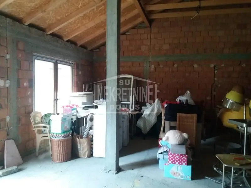 Prodaja, kuća, 410m², Donji Tavankut, Subotica