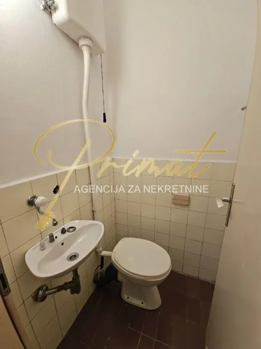Sale, three bedroom apartment, 84m², Vukov Spomenik, Zvezdara Sve Podlokacije