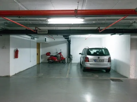 Rent, one bedroom apartment, 77m², Budva okolina, Budva - image 9